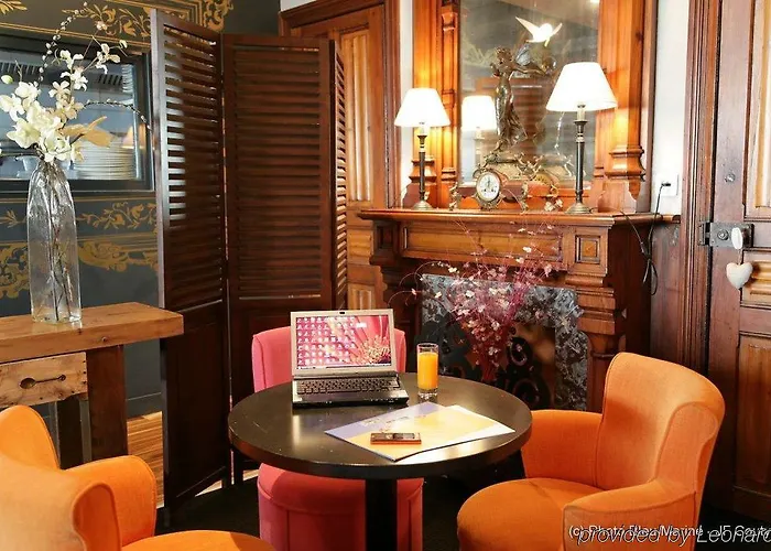 La Maison Regent & - De La Baule Порнише